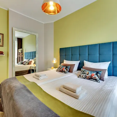 730 Art House Ξενοδοχείο με διαμερίσματα Σόποτ